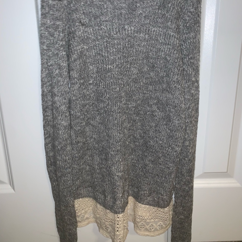 Sweater - Picture 4 of 4